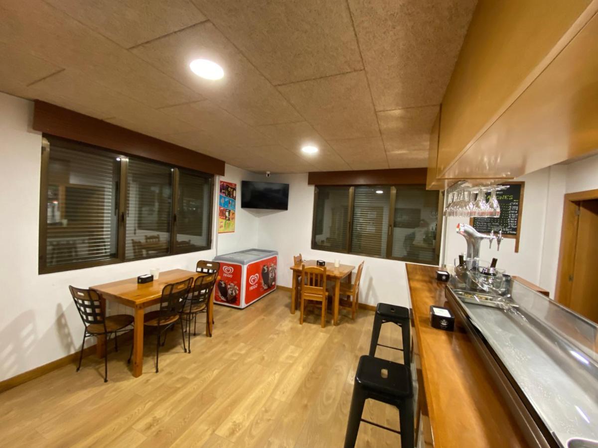 Albergue El Camino De Santovenia Santovenia De Oca Zewnętrze zdjęcie
