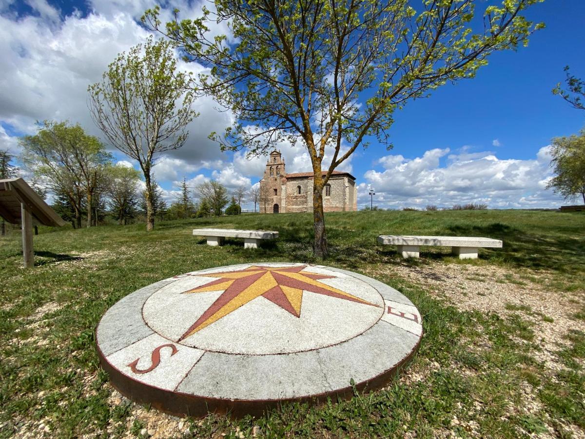 Albergue El Camino De Santovenia Santovenia De Oca Zewnętrze zdjęcie