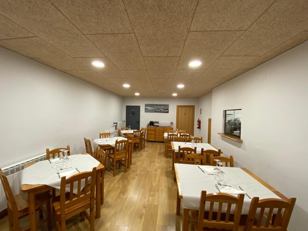 Albergue El Camino De Santovenia Santovenia De Oca Zewnętrze zdjęcie